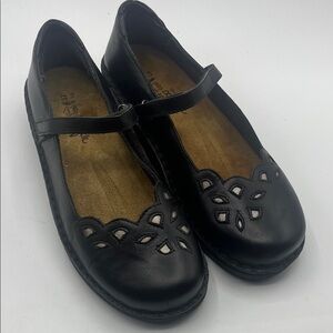 Women’s Naot Black Mary Jane Flats with Decorative Cutouts